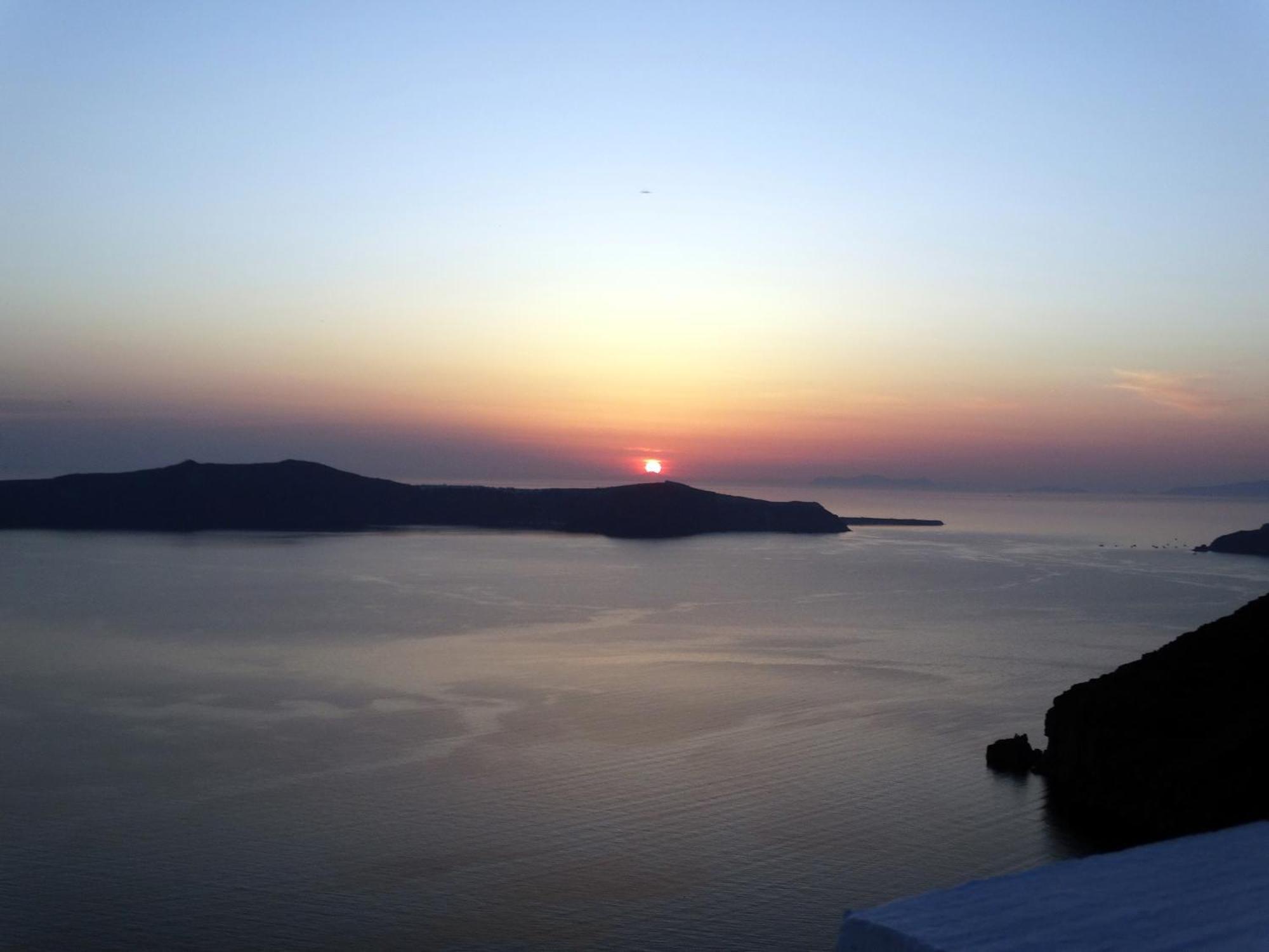 Yposkafo Suites - Villa - Santorini Fira  Exterior photo